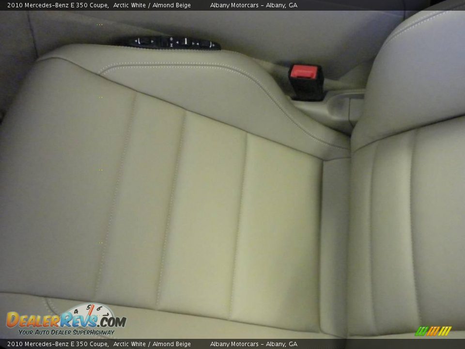 2010 Mercedes-Benz E 350 Coupe Arctic White / Almond Beige Photo #12