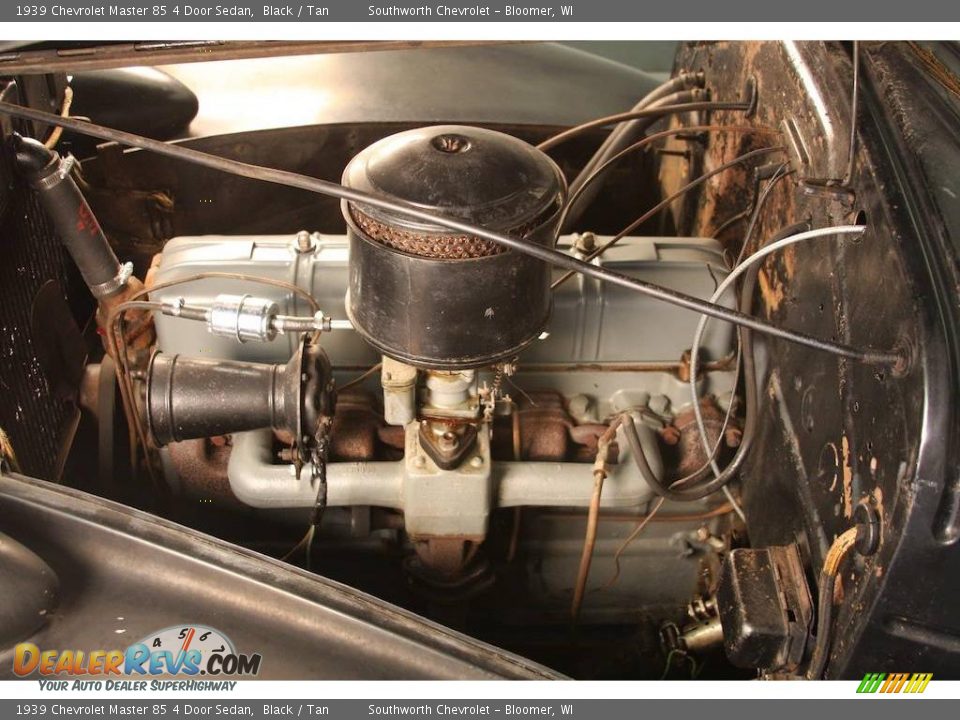 1939 Chevrolet Master 85 4 Door Sedan Black / Tan Photo #13