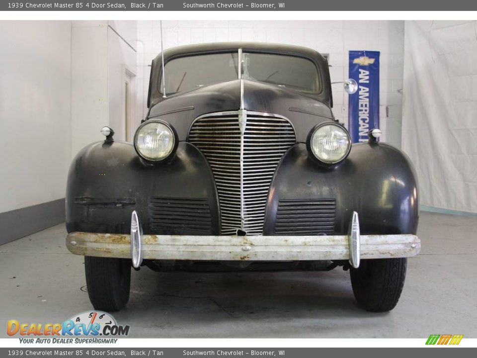1939 Chevrolet Master 85 4 Door Sedan Black / Tan Photo #15