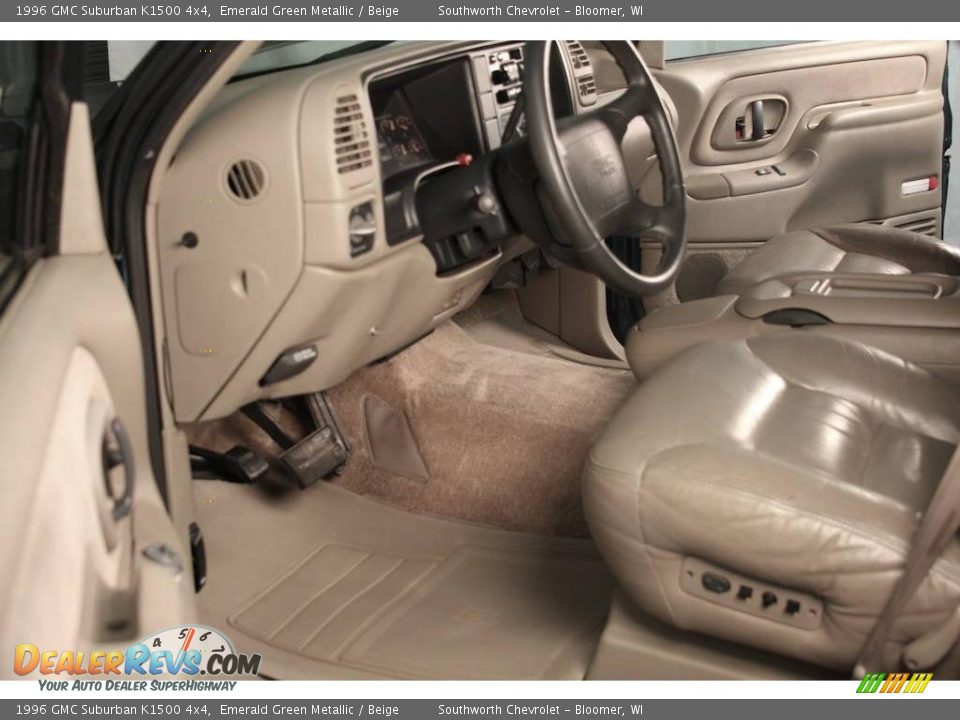 1996 GMC Suburban K1500 4x4 Emerald Green Metallic / Beige Photo #10