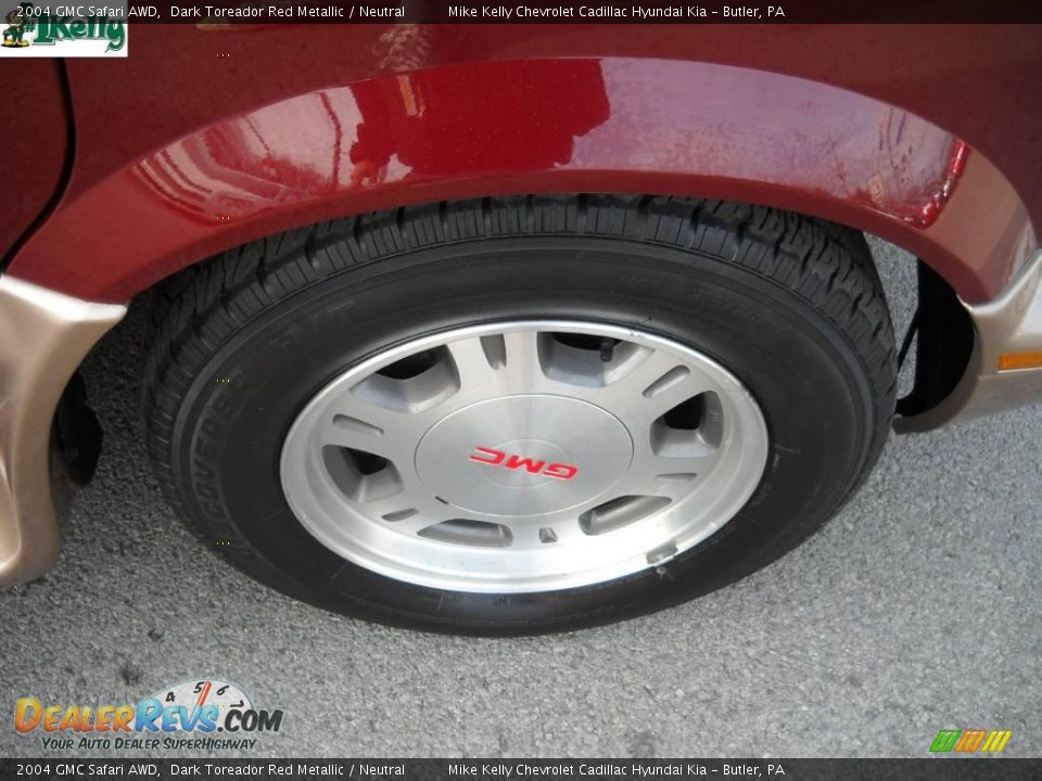 2004 GMC Safari AWD Dark Toreador Red Metallic / Neutral Photo #13