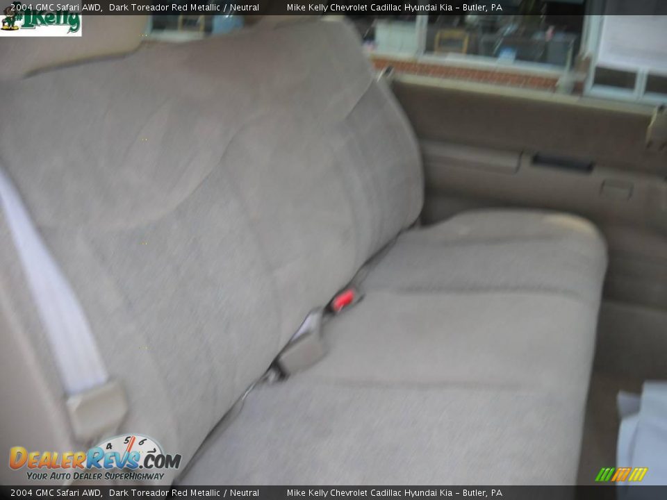2004 GMC Safari AWD Dark Toreador Red Metallic / Neutral Photo #14