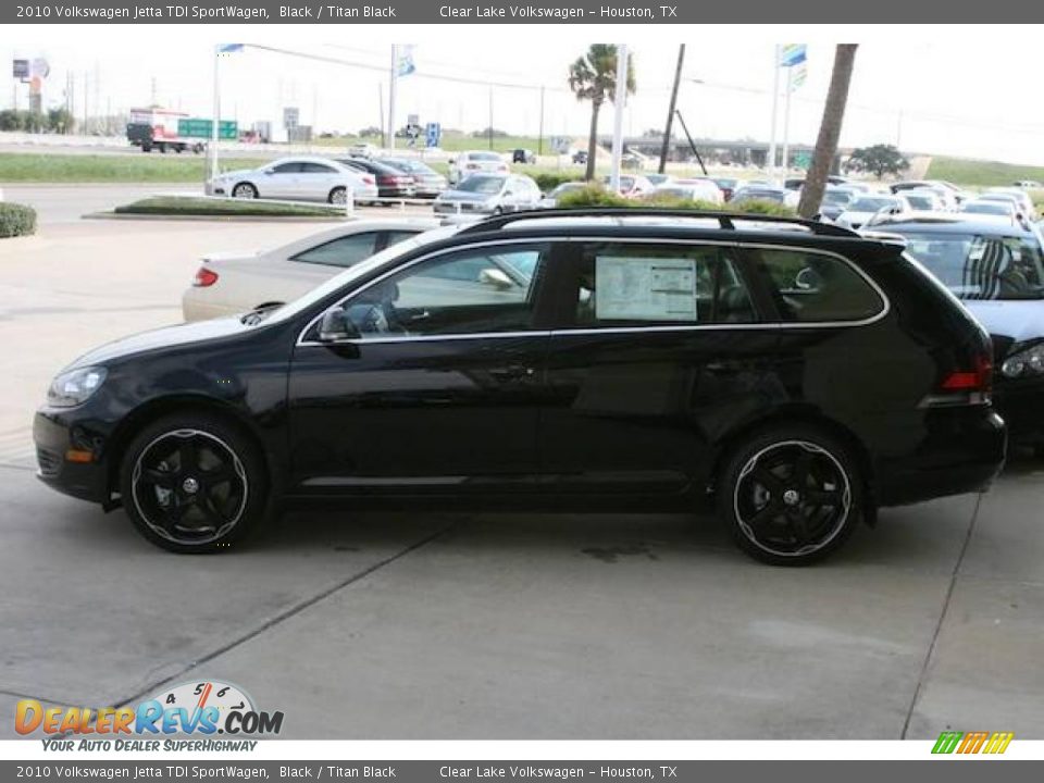 2010 Volkswagen Jetta TDI SportWagen Black / Titan Black Photo #2