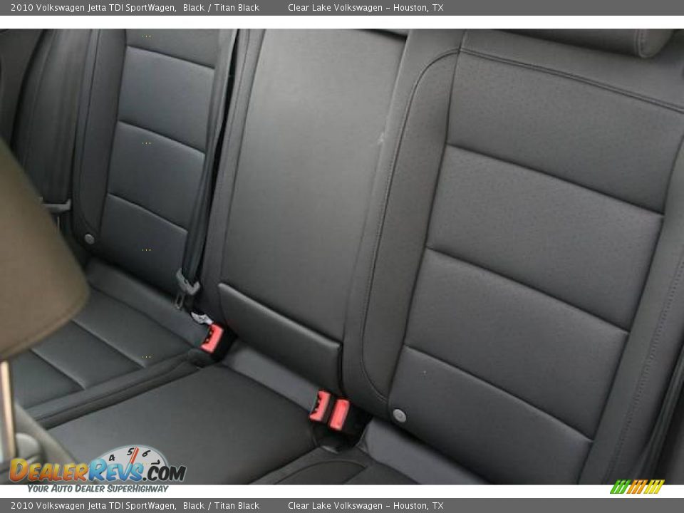 2010 Volkswagen Jetta TDI SportWagen Black / Titan Black Photo #15