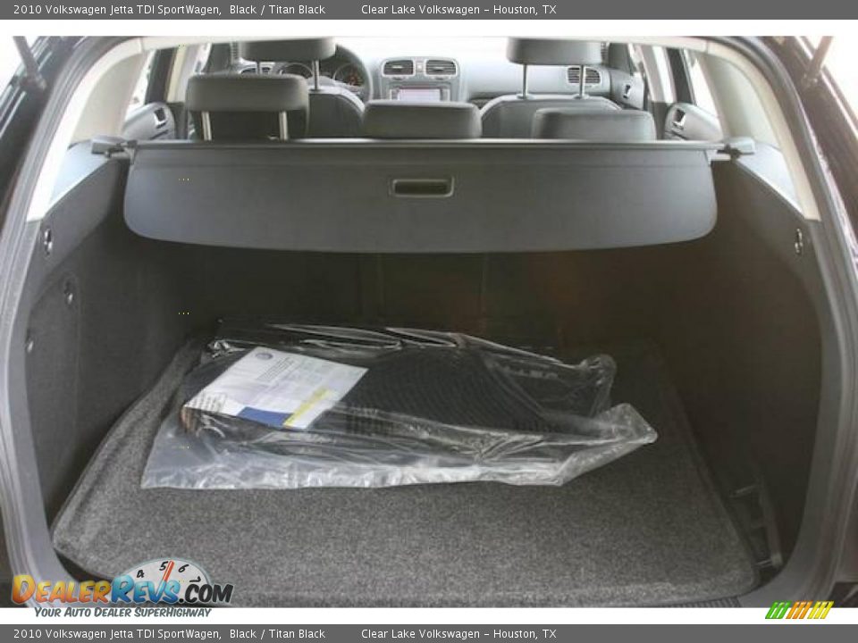 2010 Volkswagen Jetta TDI SportWagen Black / Titan Black Photo #16