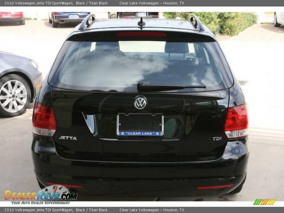 2010 Volkswagen Jetta TDI SportWagen Black / Titan Black Photo #20