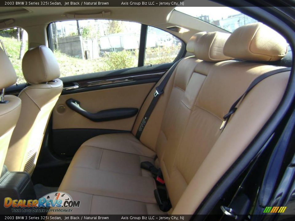 2003 BMW 3 Series 325i Sedan Jet Black / Natural Brown Photo #10