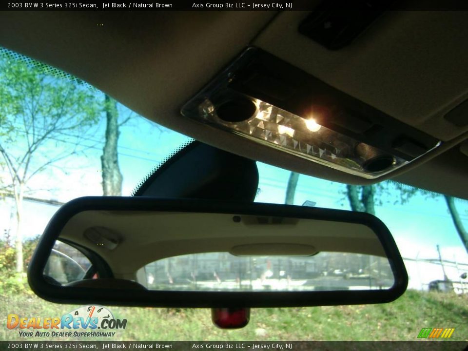 2003 BMW 3 Series 325i Sedan Jet Black / Natural Brown Photo #20