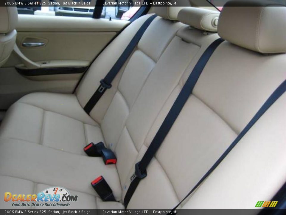 2006 BMW 3 Series 325i Sedan Jet Black / Beige Photo #15