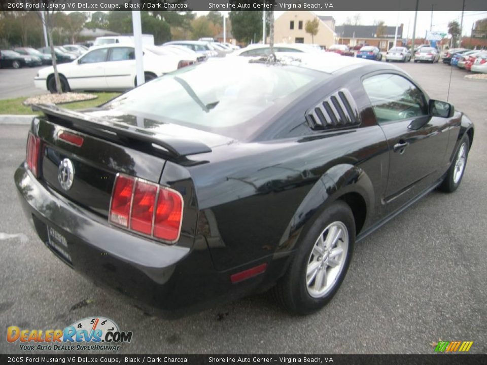 2005 Ford Mustang V6 Deluxe Coupe Black / Dark Charcoal Photo #6