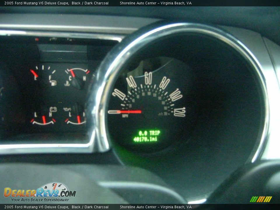 2005 Ford Mustang V6 Deluxe Coupe Black / Dark Charcoal Photo #18