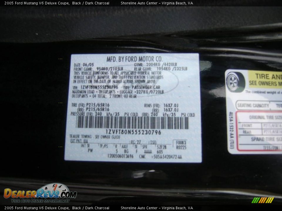 2005 Ford Mustang V6 Deluxe Coupe Black / Dark Charcoal Photo #21