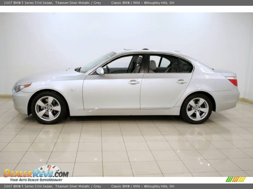 2007 BMW 5 Series 530i Sedan Titanium Silver Metallic / Grey Photo #4