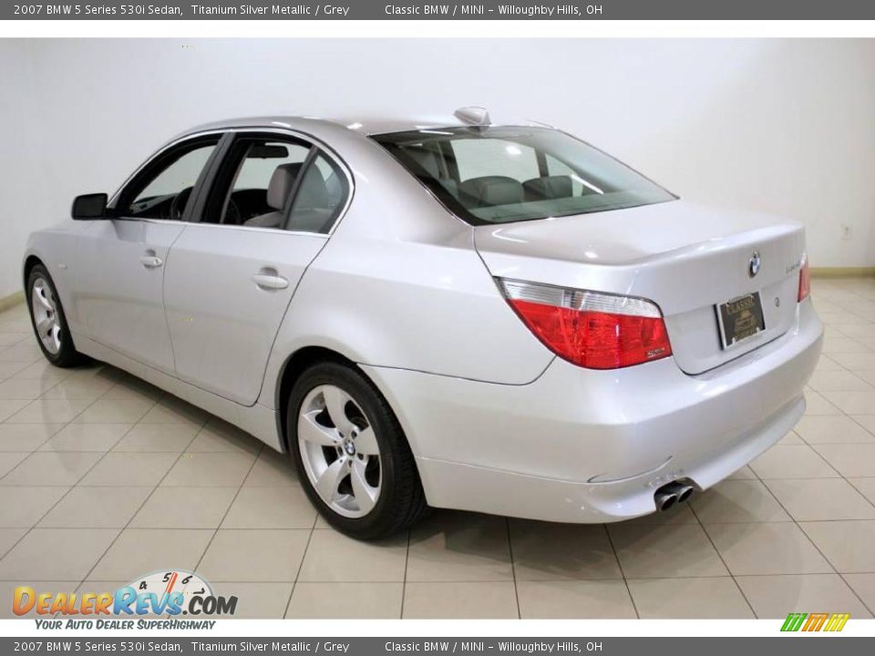2007 BMW 5 Series 530i Sedan Titanium Silver Metallic / Grey Photo #5