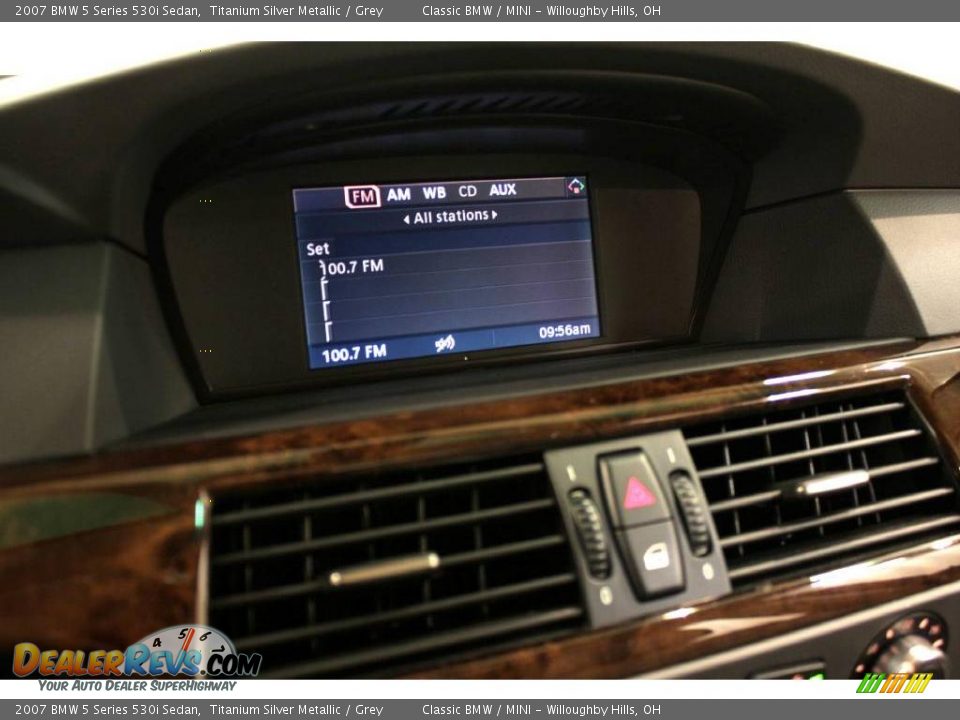 2007 BMW 5 Series 530i Sedan Titanium Silver Metallic / Grey Photo #17
