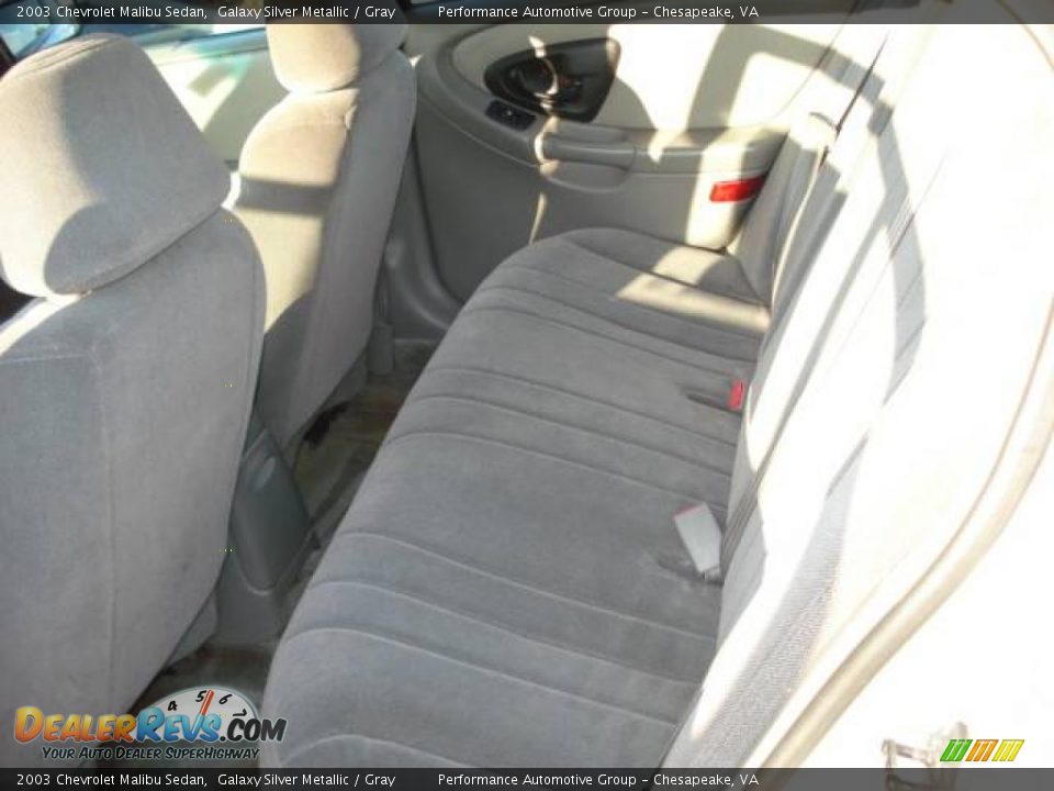 2003 Chevrolet Malibu Sedan Galaxy Silver Metallic / Gray Photo #10