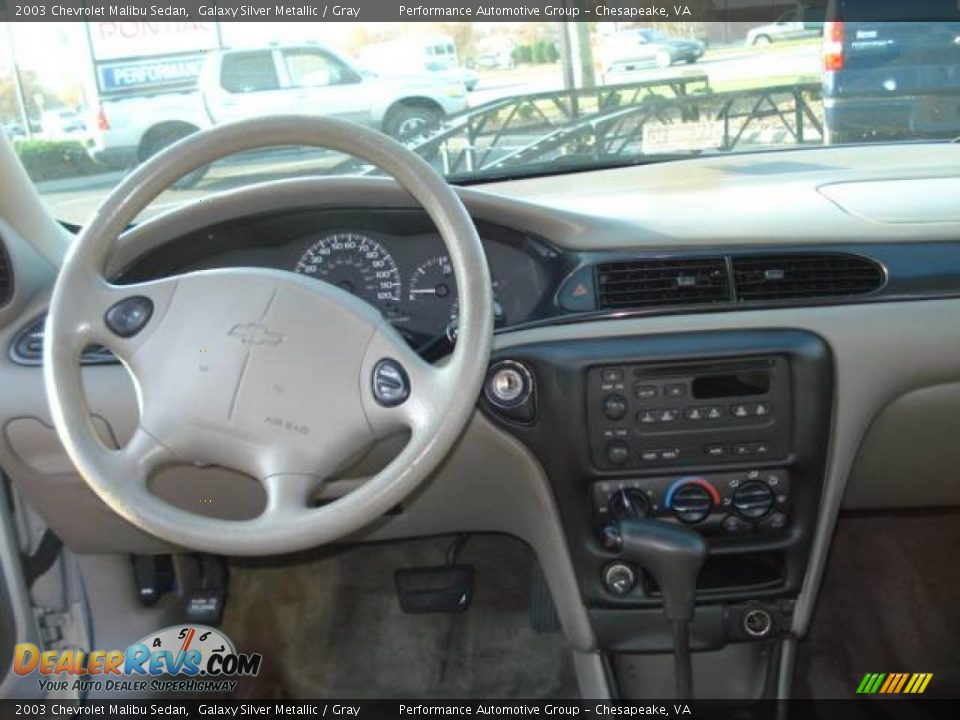 2003 Chevrolet Malibu Sedan Galaxy Silver Metallic / Gray Photo #13