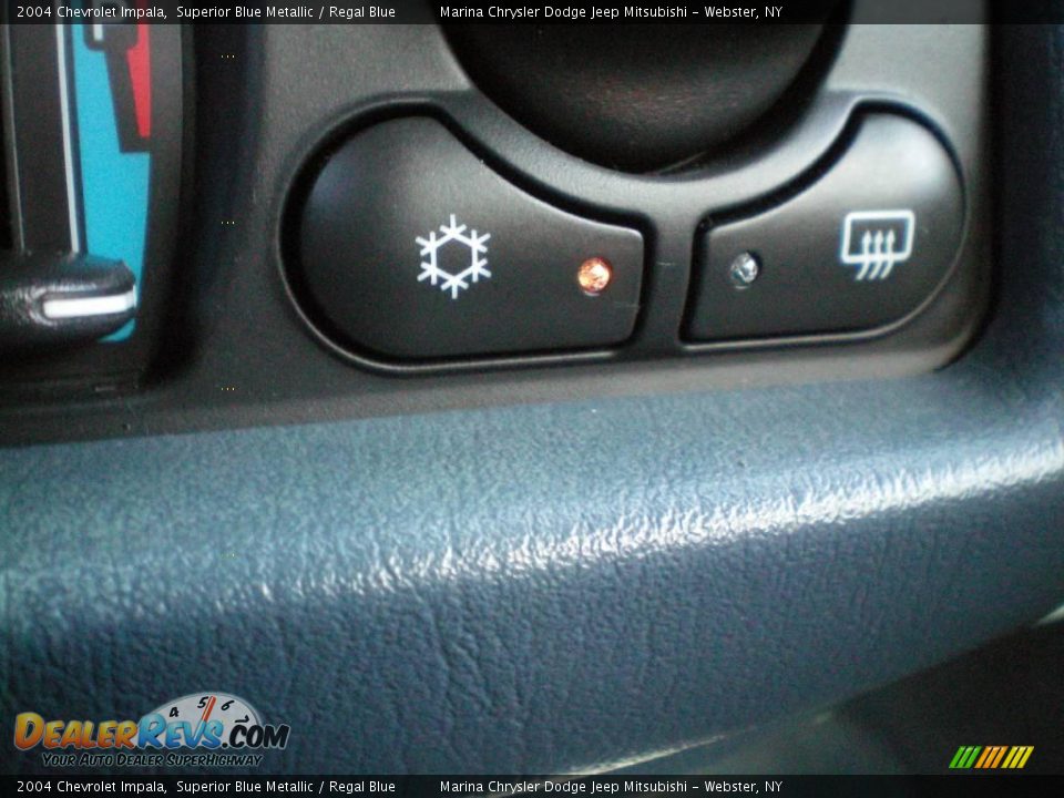 2004 Chevrolet Impala Superior Blue Metallic / Regal Blue Photo #22