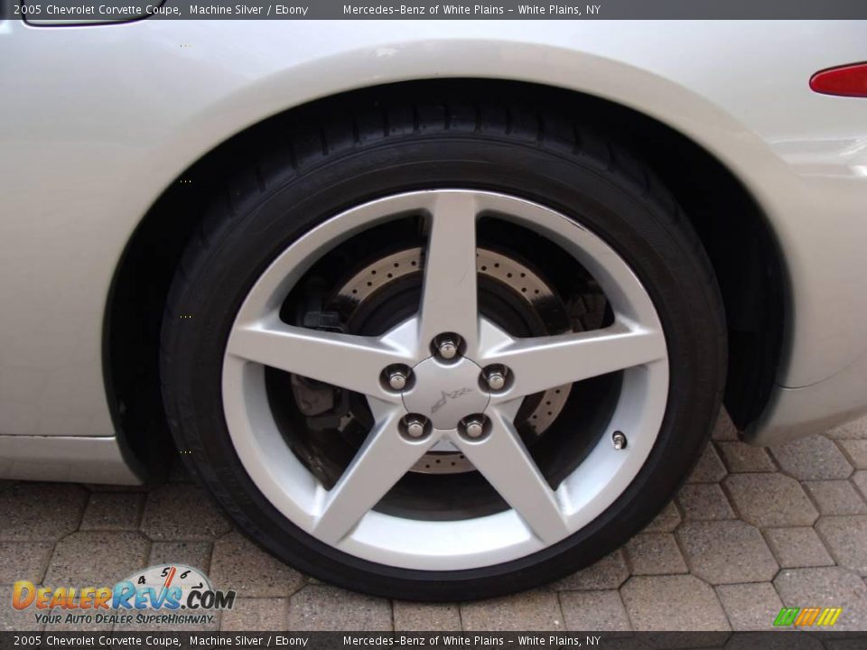 2005 Chevrolet Corvette Coupe Machine Silver / Ebony Photo #7
