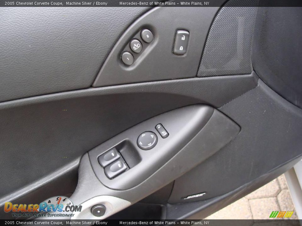 2005 Chevrolet Corvette Coupe Machine Silver / Ebony Photo #9