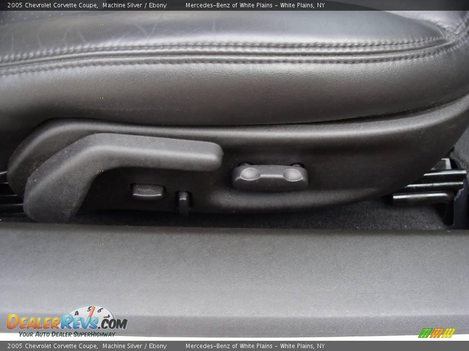 2005 Chevrolet Corvette Coupe Machine Silver / Ebony Photo #13
