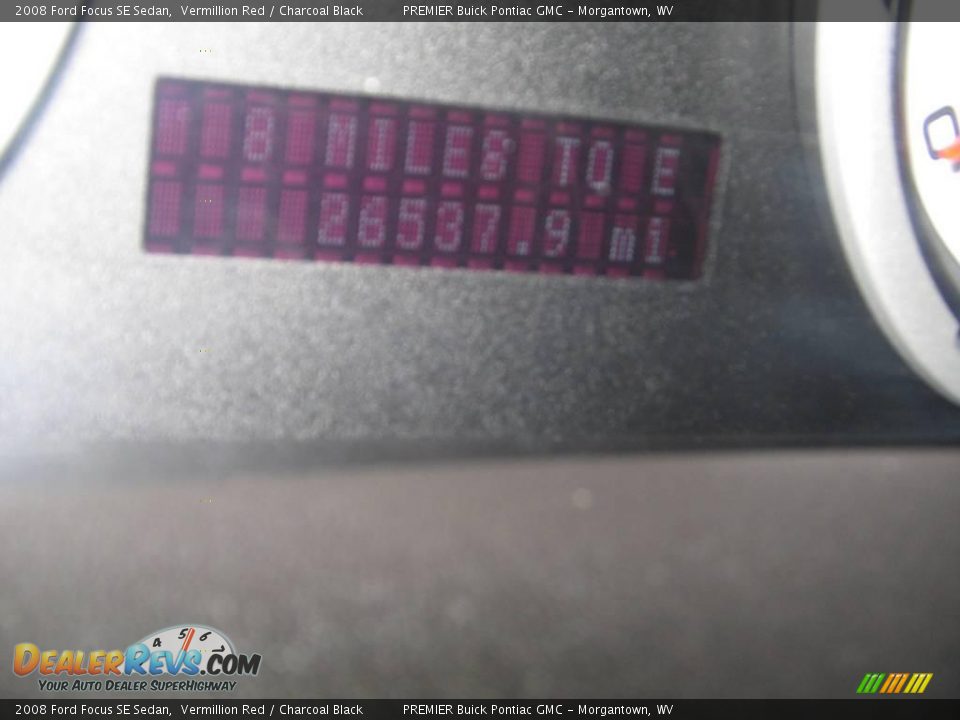 2008 Ford Focus SE Sedan Vermillion Red / Charcoal Black Photo #15