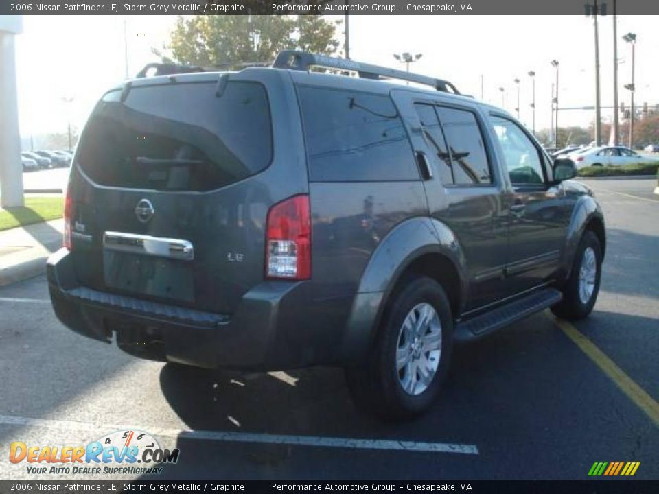 2006 Nissan Pathfinder LE Storm Grey Metallic / Graphite Photo #5