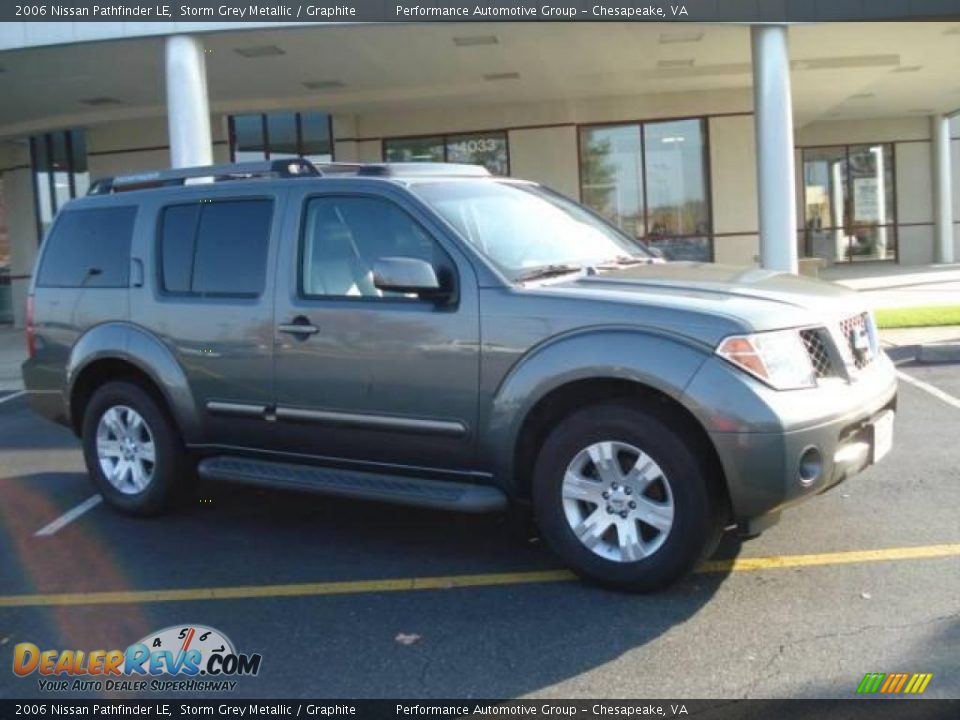 2006 Nissan Pathfinder LE Storm Grey Metallic / Graphite Photo #6