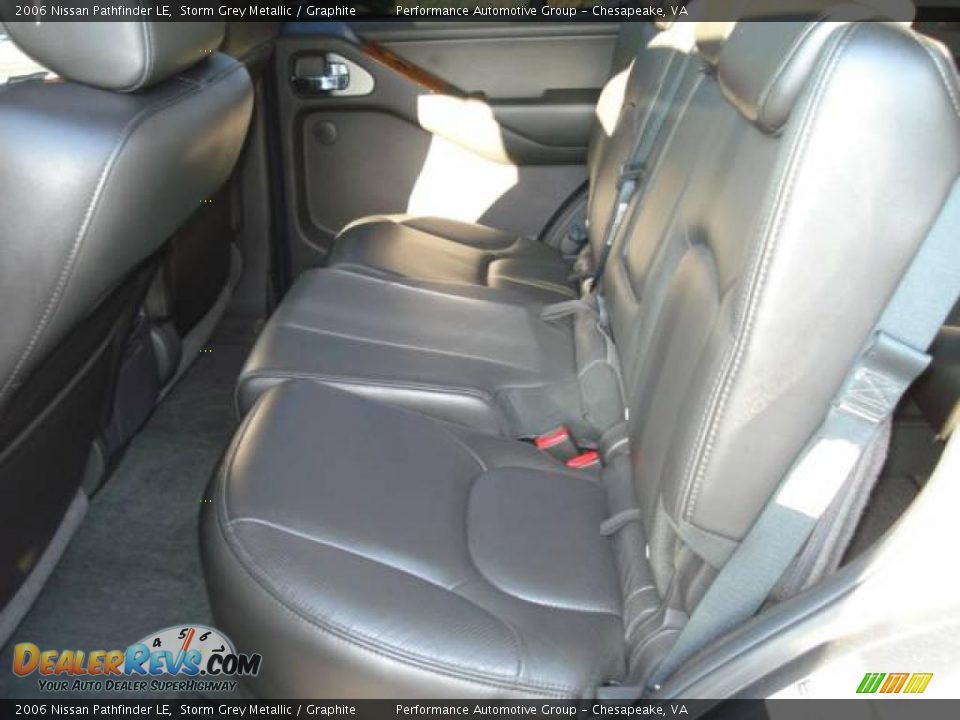 2006 Nissan Pathfinder LE Storm Grey Metallic / Graphite Photo #11
