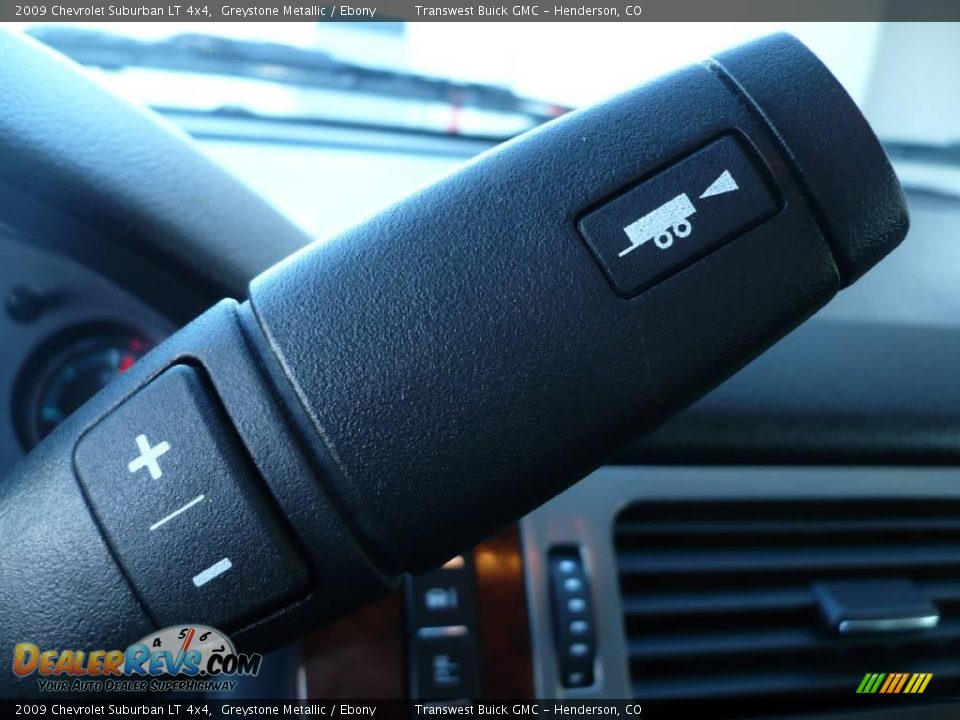 2009 Chevrolet Suburban LT 4x4 Greystone Metallic / Ebony Photo #28