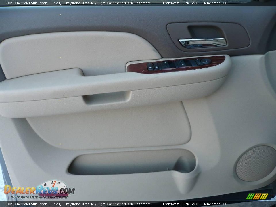 2009 Chevrolet Suburban LT 4x4 Greystone Metallic / Light Cashmere/Dark Cashmere Photo #7