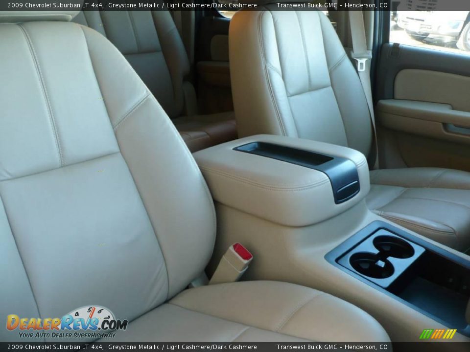2009 Chevrolet Suburban LT 4x4 Greystone Metallic / Light Cashmere/Dark Cashmere Photo #15