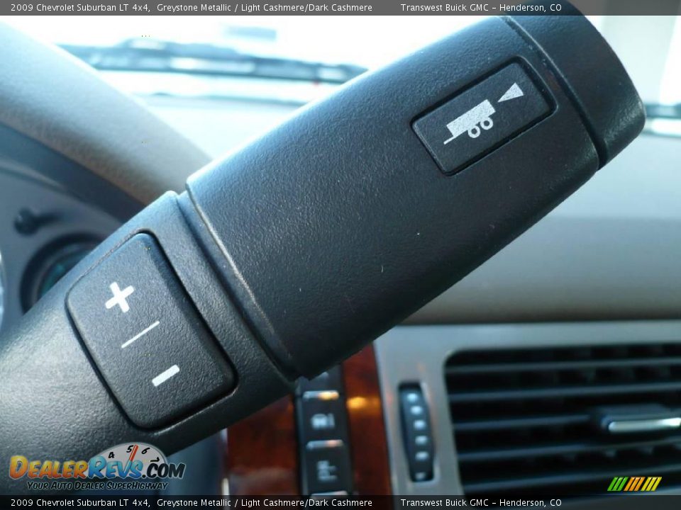 2009 Chevrolet Suburban LT 4x4 Greystone Metallic / Light Cashmere/Dark Cashmere Photo #27