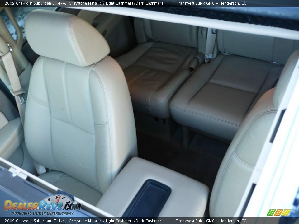 2009 Chevrolet Suburban LT 4x4 Greystone Metallic / Light Cashmere/Dark Cashmere Photo #33