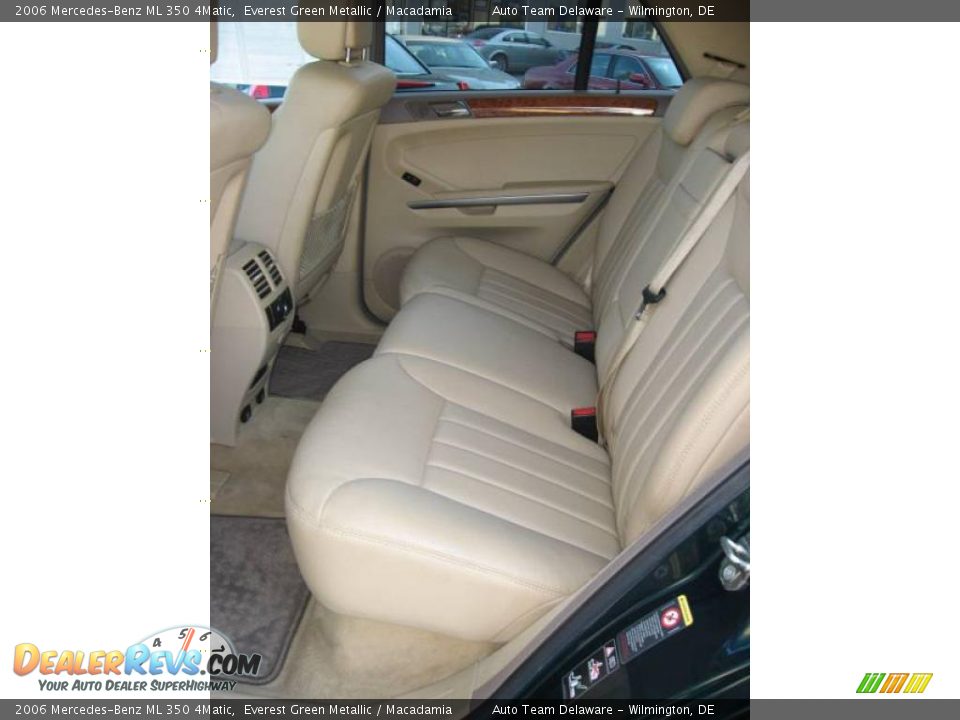 2006 Mercedes-Benz ML 350 4Matic Everest Green Metallic / Macadamia Photo #27
