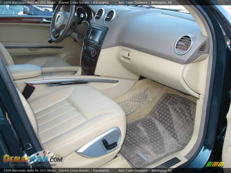 2006 Mercedes-Benz ML 350 4Matic Everest Green Metallic / Macadamia Photo #28