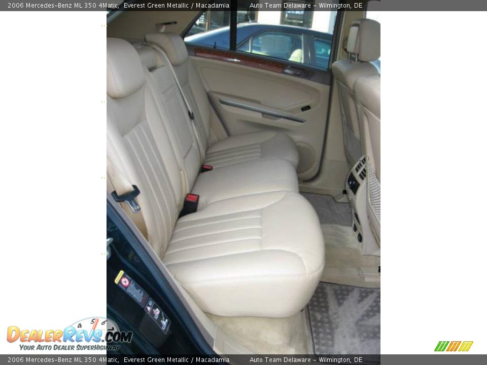 2006 Mercedes-Benz ML 350 4Matic Everest Green Metallic / Macadamia Photo #30