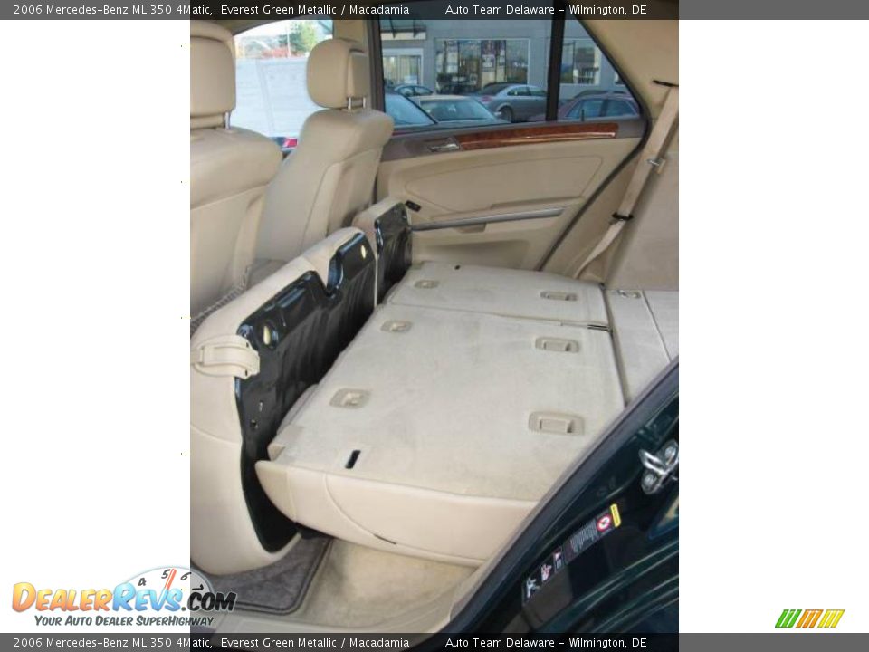 2006 Mercedes-Benz ML 350 4Matic Everest Green Metallic / Macadamia Photo #34