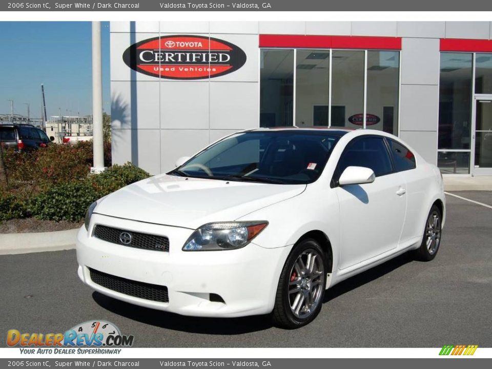 2006 Scion tC Super White / Dark Charcoal Photo #1