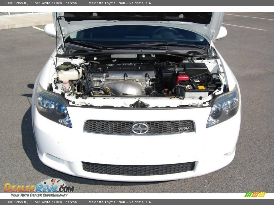 2006 Scion tC Super White / Dark Charcoal Photo #8