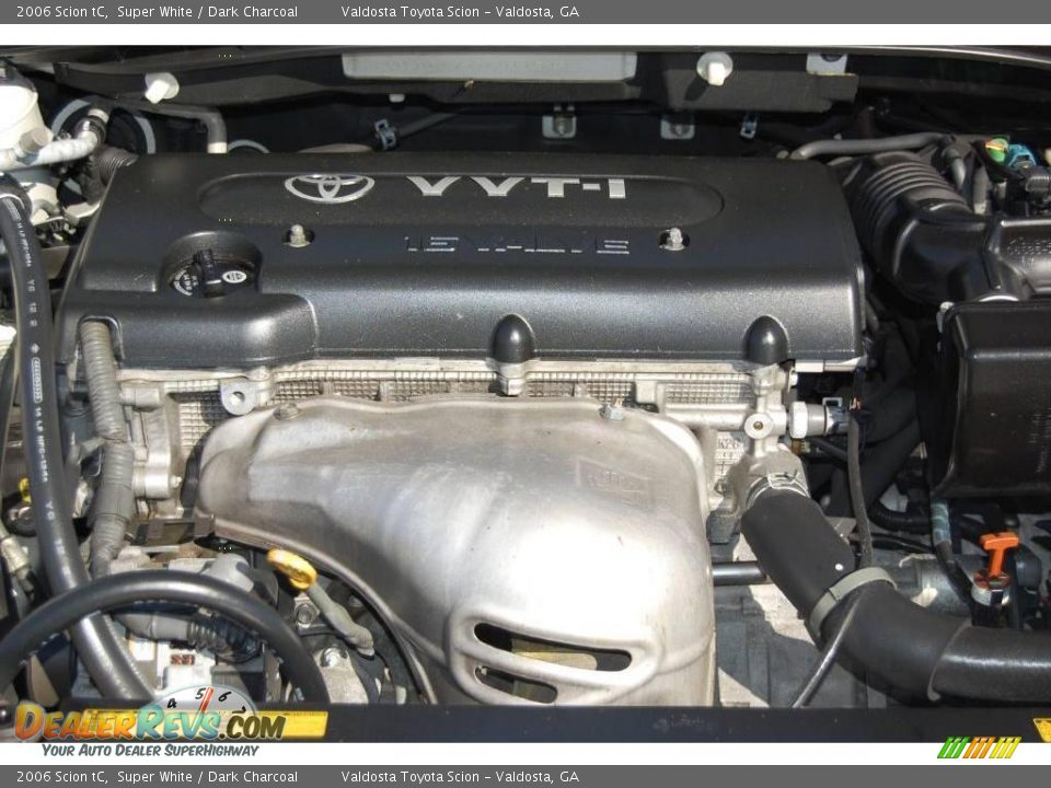 2006 Scion tC Super White / Dark Charcoal Photo #9