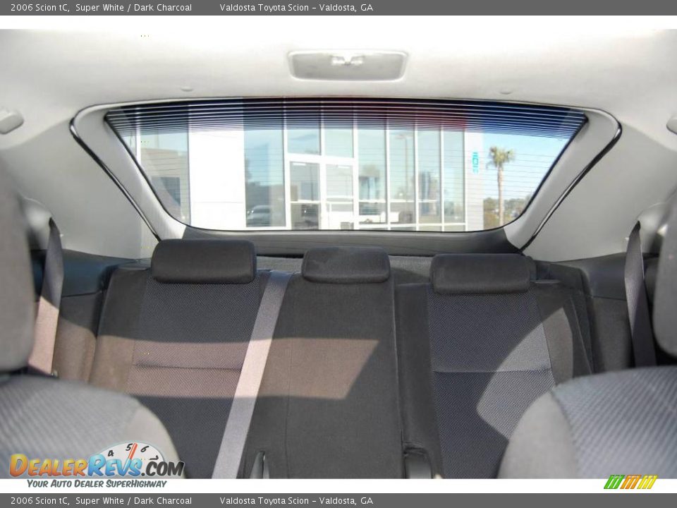2006 Scion tC Super White / Dark Charcoal Photo #17