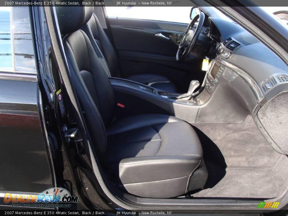 2007 Mercedes-Benz E 350 4Matic Sedan Black / Black Photo #15