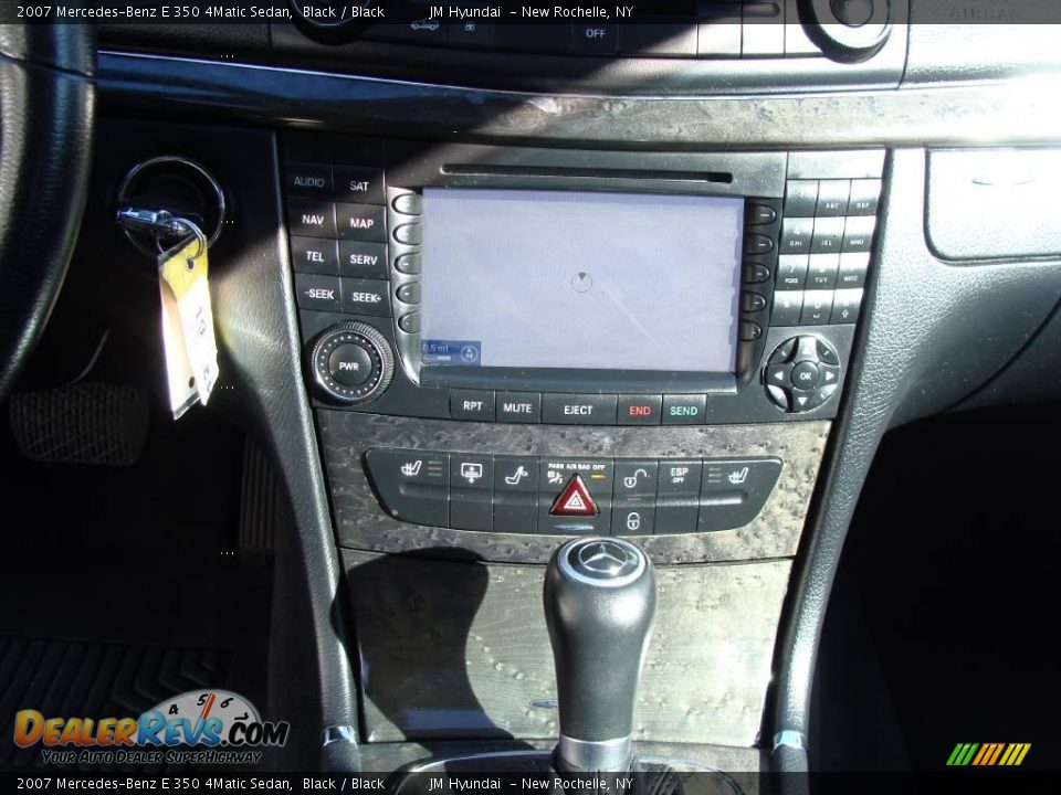 2007 Mercedes-Benz E 350 4Matic Sedan Black / Black Photo #19