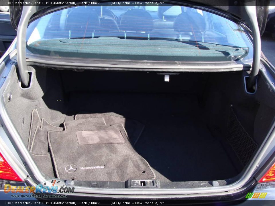 2007 Mercedes-Benz E 350 4Matic Sedan Black / Black Photo #24
