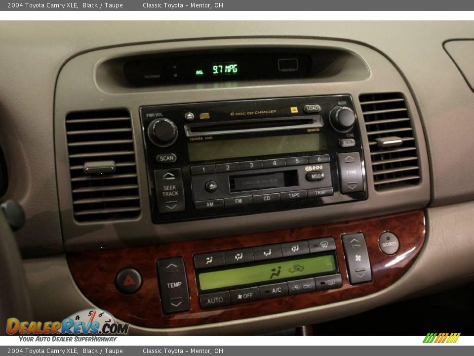 2004 Toyota Camry XLE Black / Taupe Photo #14
