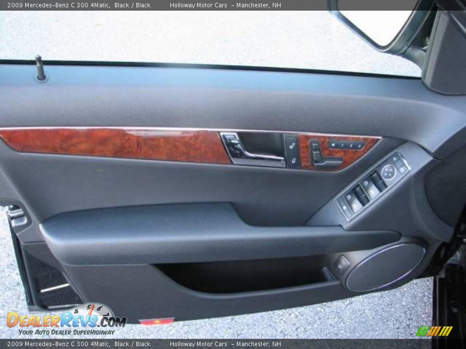 2009 Mercedes-Benz C 300 4Matic Black / Black Photo #8
