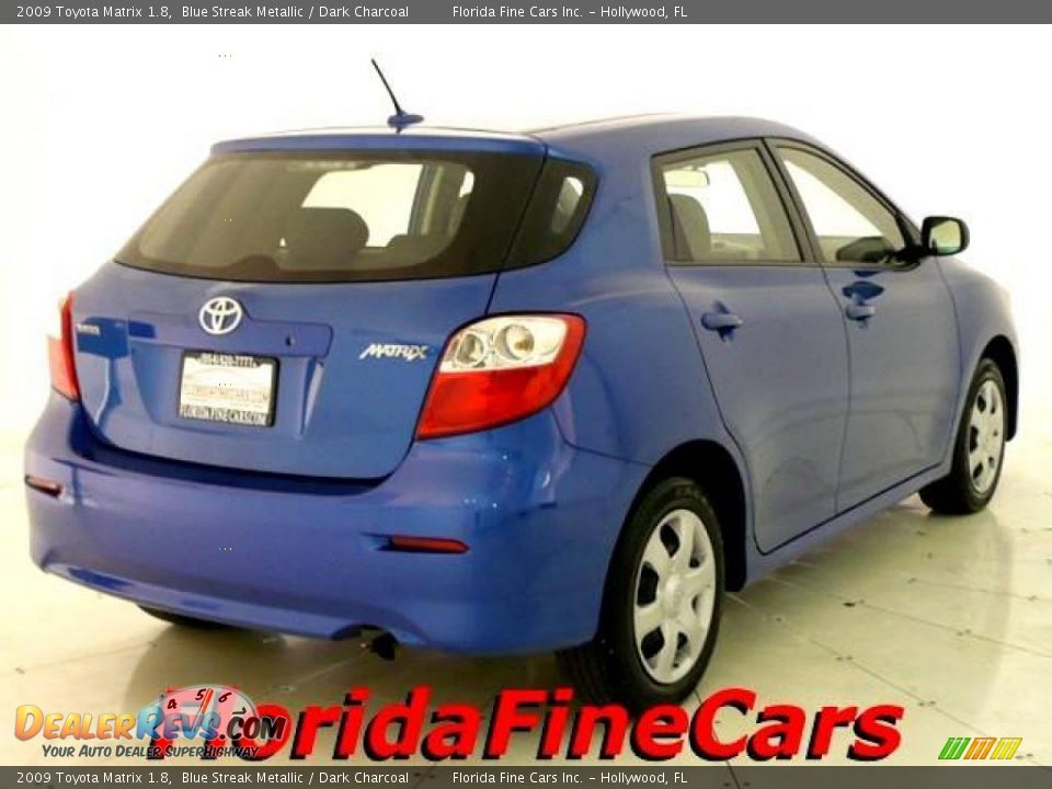2009 Toyota Matrix 1.8 Blue Streak Metallic / Dark Charcoal Photo #2