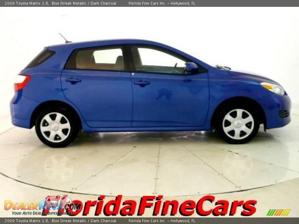 2009 Toyota Matrix 1.8 Blue Streak Metallic / Dark Charcoal Photo #4