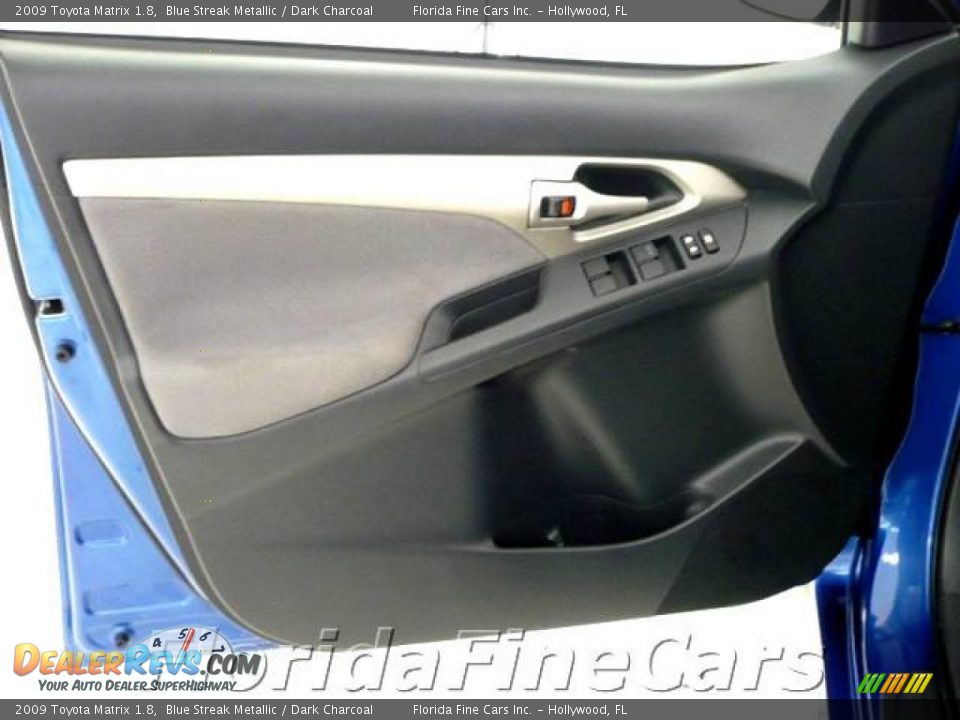 2009 Toyota Matrix 1.8 Blue Streak Metallic / Dark Charcoal Photo #11
